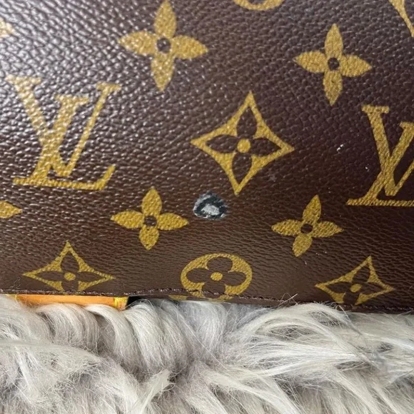 💯 Authentic Louis Vuitton Manhattan GM - Picture 7 of 16
